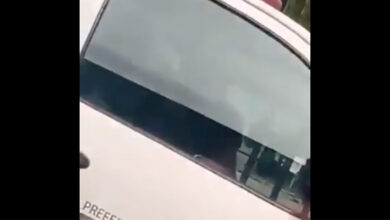 Photo of Casal é pego fazendo sexo em carro da prefeitura