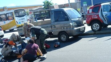 Photo of Motociclistas são atropelados por carro da PM em pista do BRT