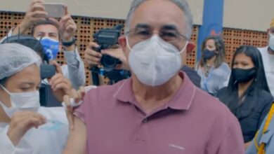 Photo of Filas, aglomeração e desorganização marcam mais um dia de vacinação em Belém; veja vídeo