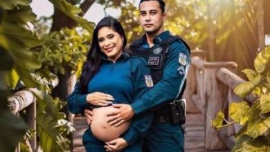 Photo of Casal faz ensaio com farda da PM e recebe punição