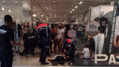 Photo of Mulher é atingida por vidraça dentro do Shopping Castanheira