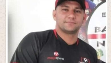 Photo of Jogador de futebol sofre ataque cardíaco dentro de campo e morre em Santa Luzia do Pará