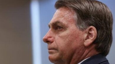 Photo of Bolsonaro formaliza pedido de impeachment de Alexandre de Moraes