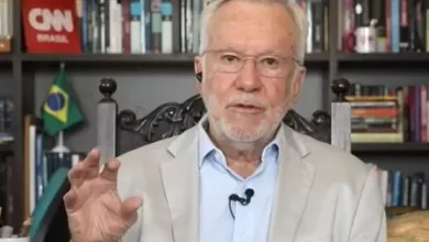 Photo of Após “Liberdade de Opinião”, Alexandre Garcia é demitido da CNN