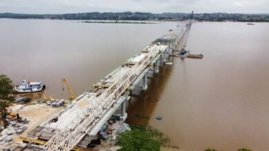 Photo of Obra do governo federal, ponte no rio Araguaia (PA) começa a receber laje e estacas do vão central
