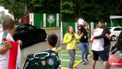 Photo of Rony desce de carro para cumprimentar pai e filho que vieram do PA