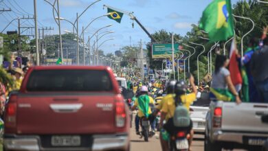 Photo of Bolsonaro faz ‘motociata’ em Paragominas e é aclamado por multidões