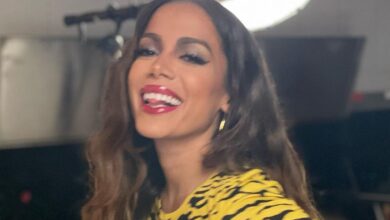Photo of Anitta é detonada após dizer que ‘no Brasil todo mundo só quer se divertir e transar’