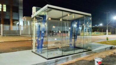 Photo of Prefeitura de Tucuruí instala parada de ônibus climatizada