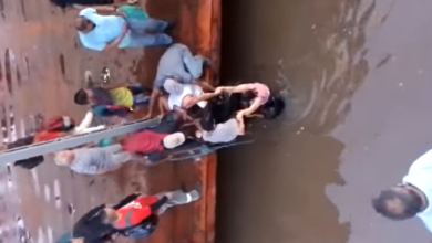 Photo of Humilhação: mulher cai no rio ao tentar subir no navio que faz linha Outeiro/Ver-o-Peso