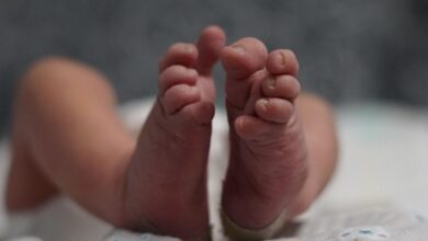 Photo of Mãe vegana é condenada por matar bebê com dieta rigorosa