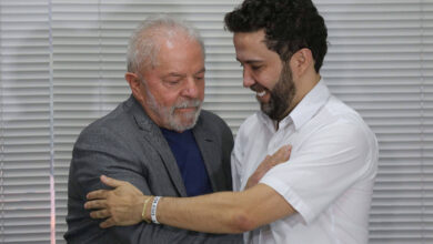 Photo of Assessor de Janones acusa deputado de fazer rachadinha