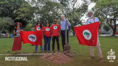 Photo of UFPA e MST plantam muda de samaumeira no Campus Guamá