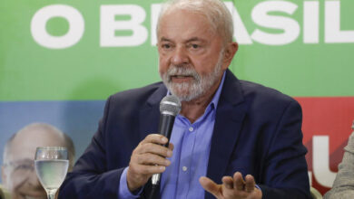 Photo of Às vésperas do 2º turno, Lula muda discurso e diz que é contra o aborto