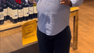 Photo of Promotor manda investigar adega que vende vinho a R$ 22, número de Jair Bolsonaro