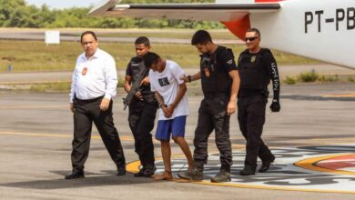 Photo of Suspeito de matar delegado amazonense é transportado para Belém
