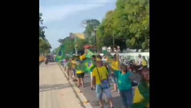 Photo of Bolsonaristas seguem interditando avenida Almirante Barroso em Belém