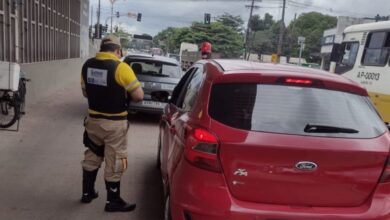 Photo of SE DEU MAL: Motorista de aplicativo é autuado por usar giroflex para ter acesso à pista exclusiva do BRT