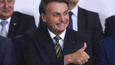 Photo of Bolsonaro critica retomada de impostos sobre combustíveis: ‘inaceitável’