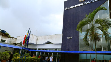 Photo of 30 vereadores de Belém embarcam em “trem da alegria” para 4 dias em Brasília