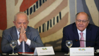 Photo of Lula apresenta quadro de tristeza e ansiedade, relata Folha de São Paulo