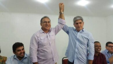 Photo of Professor Maneschy detona Edmilson Rodrigues após declarações polêmicas contra judeus