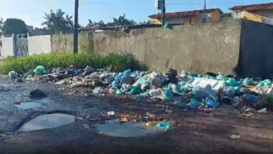 Photo of O ED VOLTOU! Sem coleta de lixo, população de Icoaraci ameaça jogar lixo na frente da Agência Distrital