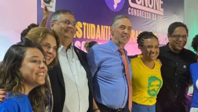 Photo of Oposição pede impeachment de Barroso após declaração sobre derrotar o bolsonarismo