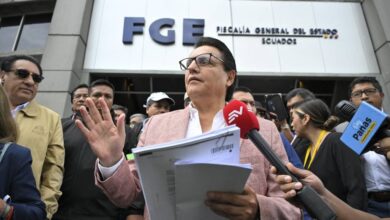 Photo of Candidato à presidência do Equador é assassinado a tiros