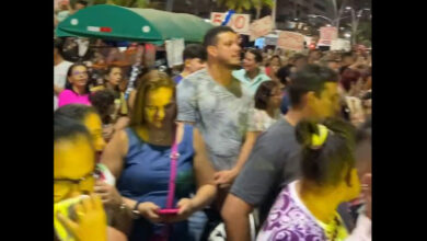 Photo of Prefeito Edmilson Rodrigues é vaiado durante evento de inauguração da decoração do Círio de Nazaré