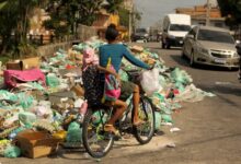 Photo of 30 anos: nova empresa assume serviço de limpeza em Belém, em meio à crise do lixo
