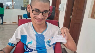 Photo of Jovem com paralisia cerebral conquista aprovação em universidades públicas do Pará