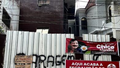 Photo of Militantes de esquerda invadem prédio no centro de Belém
