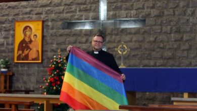 Photo of “Cristo usou a compaixão, nunca usou o julgamento”, diz primeiro sacerdote gay ordenado em Caxias do Sul