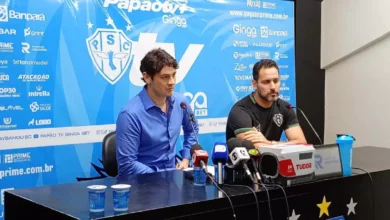 Photo of Ele apareceu: após semanas sumido, Roger Aguilera fala sobre crise no Paysandu e promete reforços