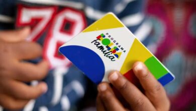 Photo of Bolsa Família supera empregos formais em 10 estados; Pará tem 294 mil famílias a mais no programa