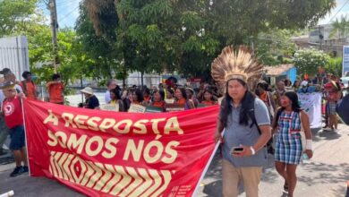 Photo of Marcha Global Indígena pelo Clima reúne povos originários e ativistas durante a COP30 em Belém