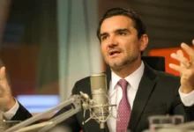 Photo of Lula confirma saída de Celso Sabino do Turismo 