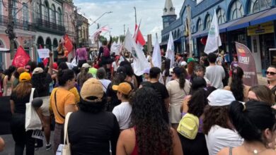 Photo of Ato em Belém reúne manifestantes contra feminicídio e violência de gênero
