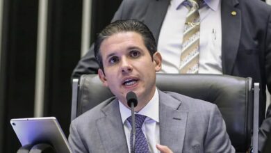 Photo of Câmara aprova durante a madrugada projeto que reduz penas dos atos de 8/1, o “PL da Dosimetria”