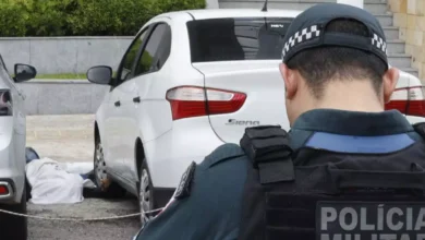 Photo of Jovem é executado a tiros por dupla em motocicleta no bairro do Marco, em Belém