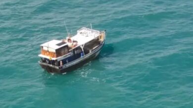 Photo of Bombeiros resgatam pescadores à deriva no Oceano Atlântico após falha em embarcação no Pará