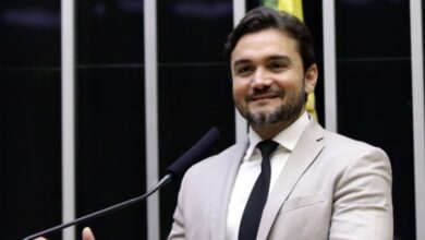 Photo of Celso Sabino comenta alianças políticas e disputa ao Senado durante podcast