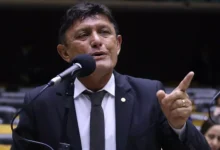 Photo of Éder Mauro participa de ato liderado por Nikolas Ferreira e faz críticas ao Judiciário