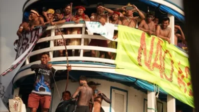 Photo of Cargill diz ter ficado “sozinha” após invasões indígenas em terminal no Pará