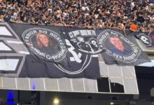 Photo of Torcida organizada do Remo exibe bandeirões com homenagens a Helder Barbalho e Hana Mangueirão