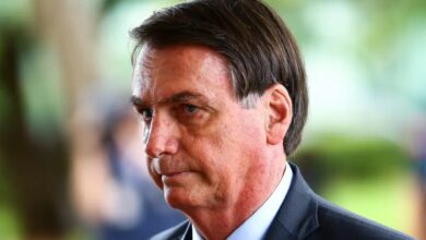 Photo of Bolsonaro pede autorização para visita de assessor ligado a Trump na Papuda