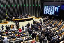 Photo of Fim da escala 6×1 entra em debate na Câmara e pode avançar no Congresso
