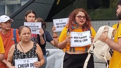 Photo of Manifestantes cobram resposta em frente ao Cesupa sobre caso de estudantes que usaram arma de choque contra pessoas em situação de rua