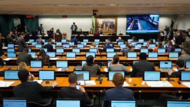 Photo of CCJ da Câmara aprova tramitação de PEC sobre fim da escala 6×1